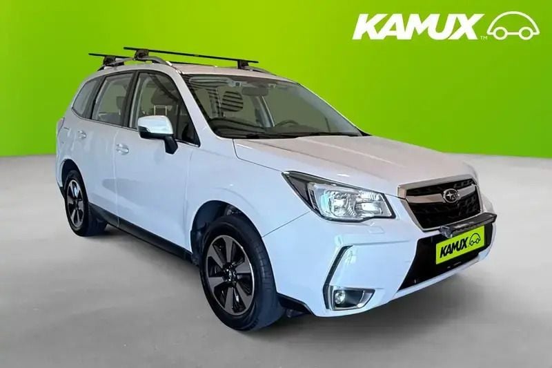 Vit Begagnad 2019 Subaru Forester SUV | 209 800 kr (Marknadspris) - Bild 1/3