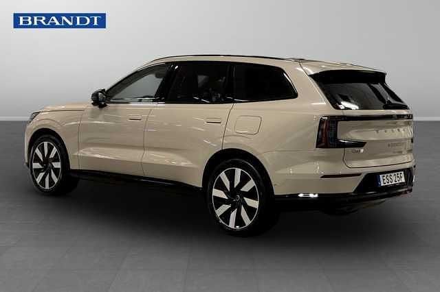 Begagnad Volvo EX90 Performance 385 kW (524 HK) 2025 Ljusbrun (brun) SUV