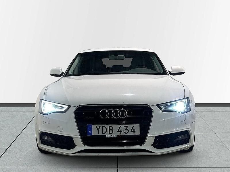 Begagnad Audi A5 Sportback Sport 190 HK (139 kW) 2016 Vit Halvkombi