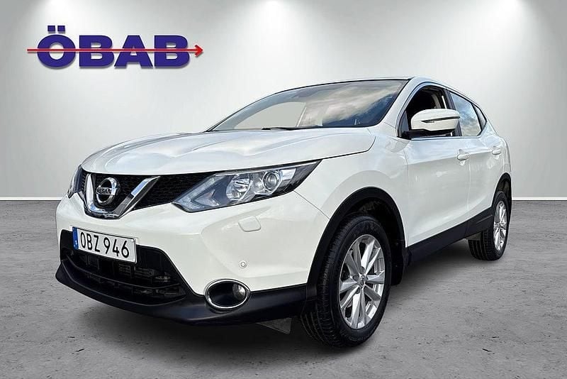 Vit Begagnad 2016 Nissan Qashqai Acenta Connect SUV | 158 900 kr (Marknadspris) - Bild 1/4