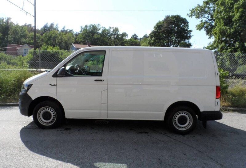 Begagnad VW Transporter Comfortline 150 HK (110 kW) 2018 Vit Van