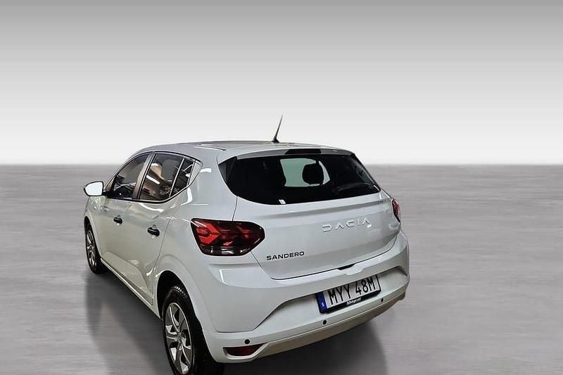 Begagnad Dacia Sandero Essentiel 91 HK (66 kW) 2023 Vit Halvkombi