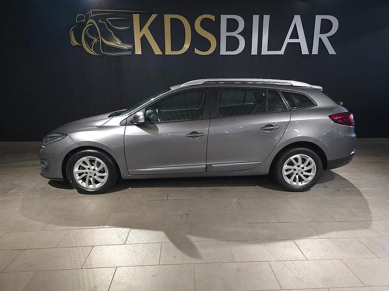 Grå Begagnad 2014 Renault Mégane GrandTour Exception Kombi | 69 500 kr (Dyr) - Bild 1/4