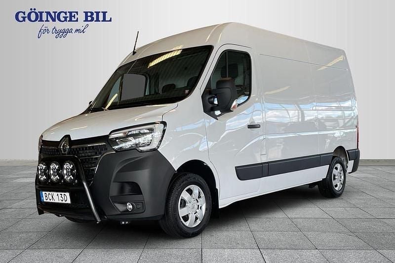 Vit Begagnad 2024 Renault Master Van | 369 000 kr (Superpris) - Bild 1/3