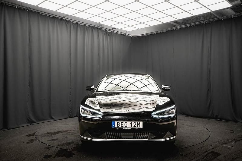 Begagnad Kia EV6 Plus 167 kW (228 HK) 2022 Svart SUV