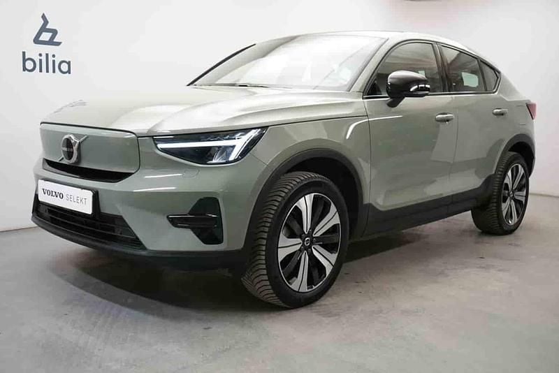 Grön Begagnad 2023 Volvo C40 SUV | 349 900 kr - Bild 1/1