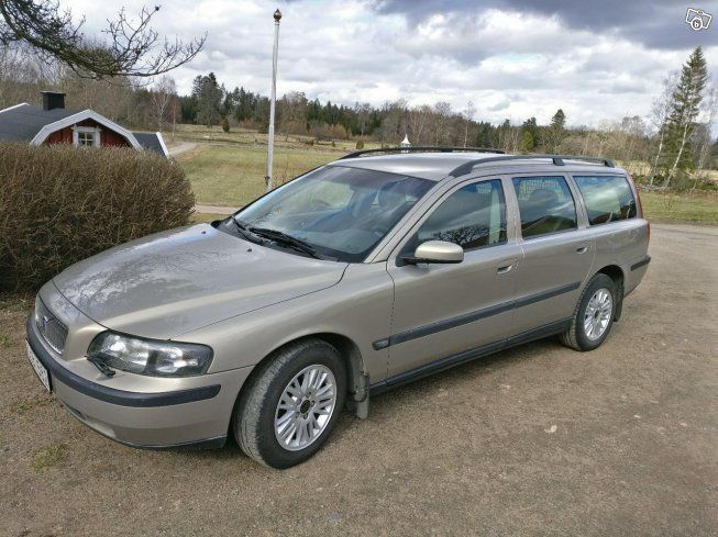 Вольво v70 2004