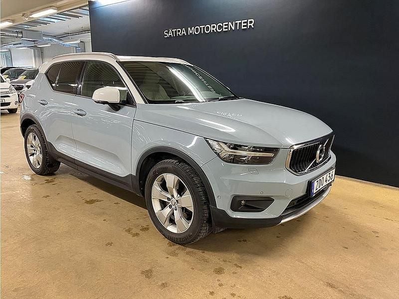 Ljusblå Begagnad 2017 Volvo XC70 Momentum SUV | 274 900 kr - Bild 1/4