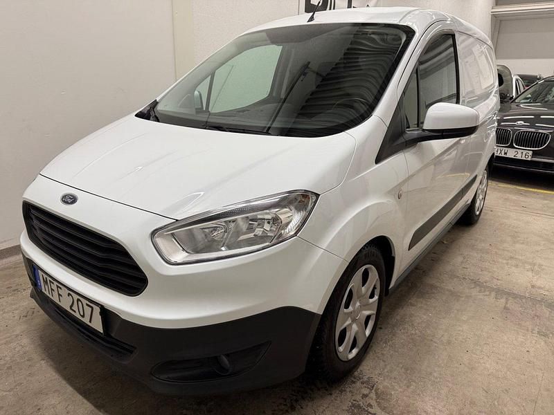 Vit Begagnad 2017 Ford Transit Van | 99 500 kr (Superpris) - Bild 1/4