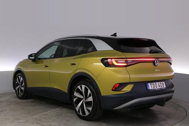 Begagnad VW ID.4 Pro Performance 150 kW (204 HK) 2021 Gul SUV