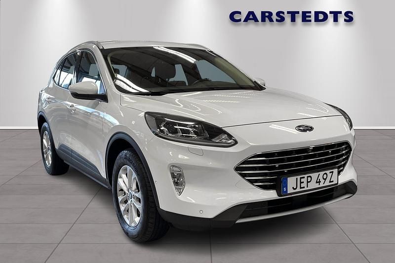 Vit Begagnad 2022 Ford Kuga SUV | 299 900 kr (Dyr) - Bild 1/4