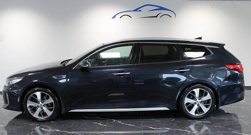 Blå Begagnad 2016 Kia Optima Advance Kombi | 119 800 kr (Marknadspris) - Bild 1/4