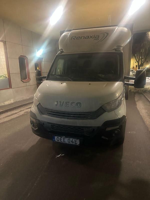Begagnad Iveco Daily 156 HK (114 kW) 2019