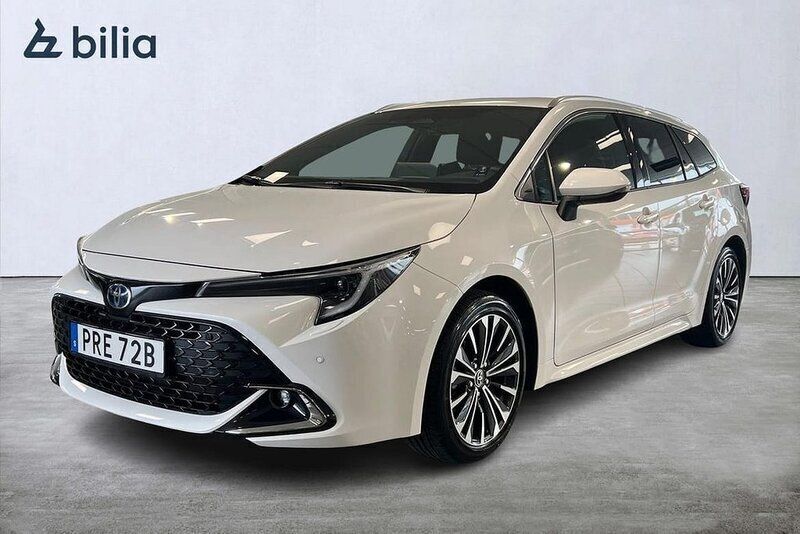 Vit Begagnad 2024 Toyota Corolla Style Kombi | 364 900 kr (Dyr) - Bild 1/3