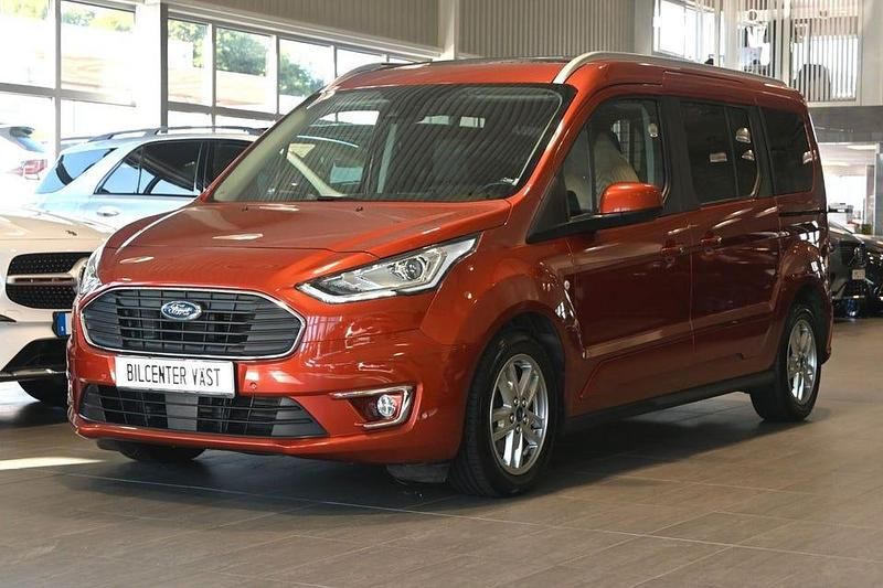 Röd Begagnad 2020 Ford Tourneo Minibuss | 239 000 kr (Marknadspris) - Bild 1/4
