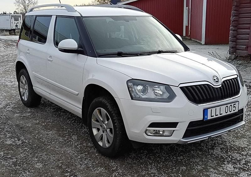 Vit Begagnad 2017 Skoda Yeti SUV | 66 000 kr (Marknadspris) - Bild 1/3