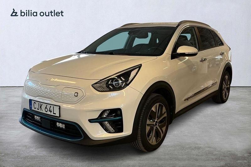 Vit Begagnad 2021 Kia e-Niro Advance SUV | 199 800 kr (Marknadspris) - Bild 1/3