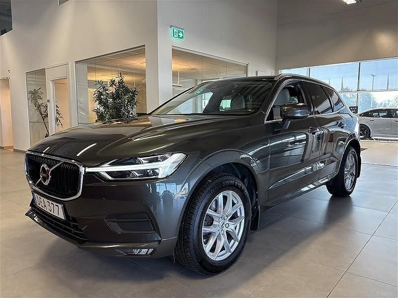 Mörkgrå Begagnad 2018 Volvo XC60 SUV | 259 900 kr (Bra pris) - Bild 1/4