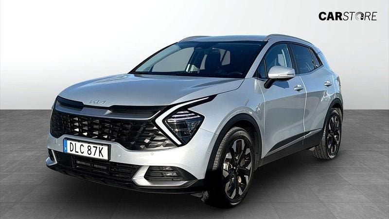 Grå (silver) Begagnad 2024 Kia Sportage Advance SUV | 409 900 kr (Marknadspris) - Bild 1/4