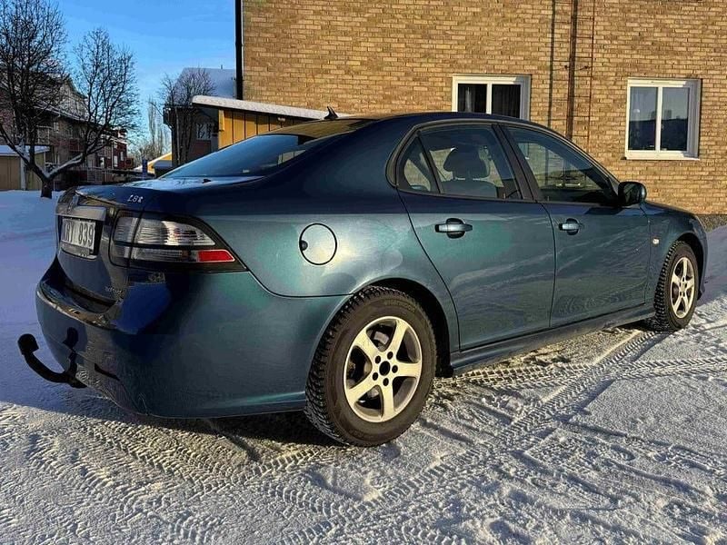 Begagnad Saab 9-3 150 HK (110 kW) 2010 Fusion blå metallic
