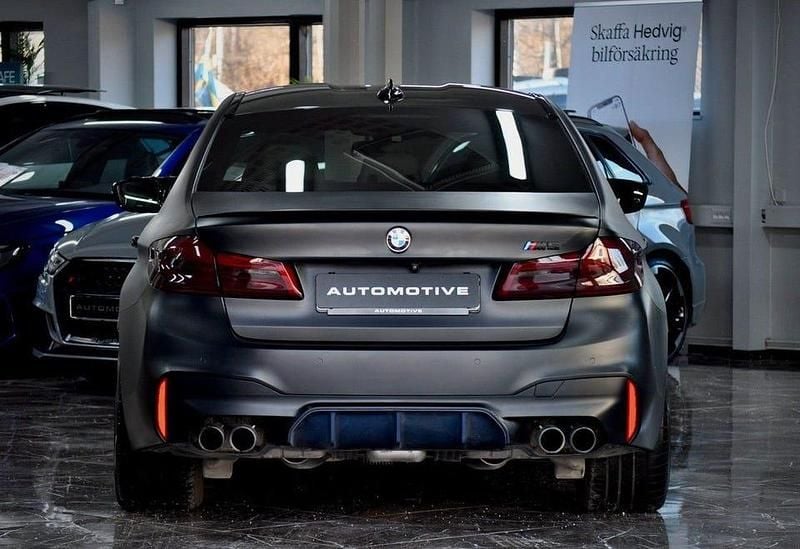 Begagnad BMW M5 600 HK (441 kW) 2018 Grå Sedan