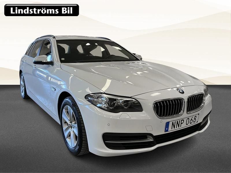 Begagnad BMW 520 186 HK (136 kW) 2014 Vit Kombi