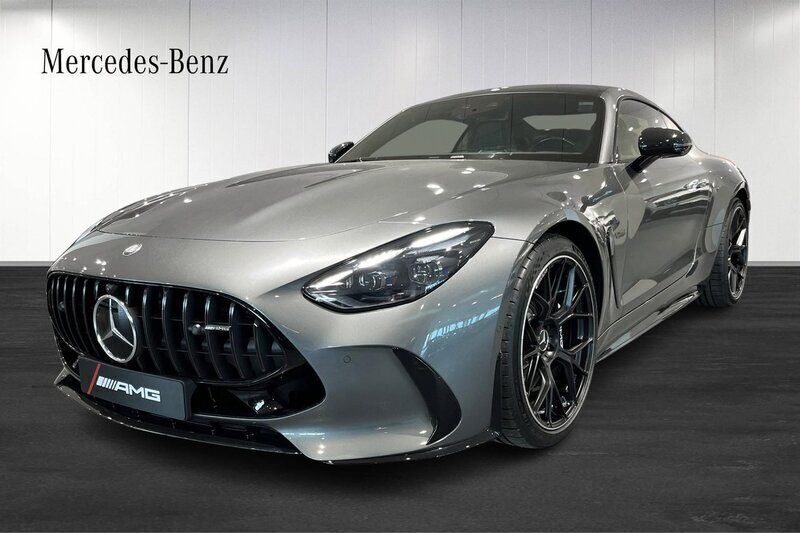 Grå Ny 2024 Mercedes AMG GT 63 Premium Plus Sportkupé | 2 538 100 kr - Bild 1/4