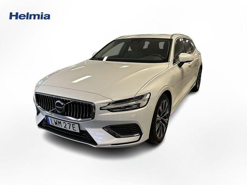 Vit Begagnad 2024 Volvo V60 Core Kombi | 429 000 kr (Marknadspris) - Bild 1/4