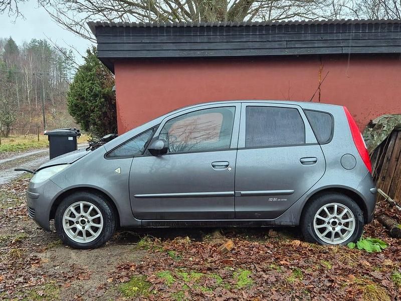 Begagnad 2007 Mitsubishi Colt Halvkombi | 5 000 kr (Lite dyr) - Bild 1/3