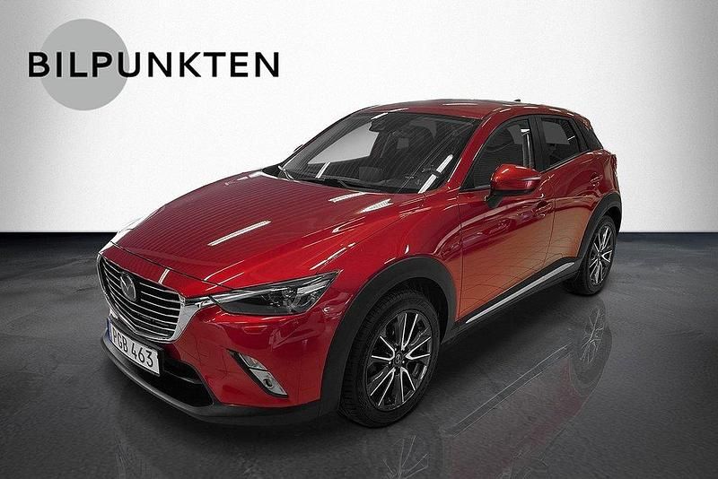 Rödmetallic Begagnad 2016 Mazda CX-3 Optimum SUV | 189 000 kr (Dyr) - Bild 1/4