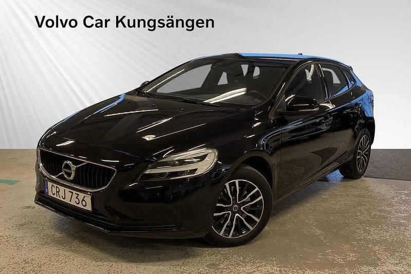 Svart Begagnad 2018 Volvo V40 Business Edition Halvkombi | 149 900 kr (Bra pris) - Bild 1/3
