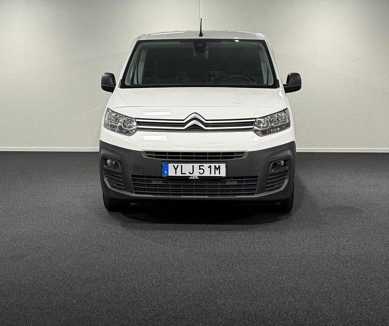 Begagnad Citroën Berlingo 131 HK (96 kW) 2020 Vit Minibuss