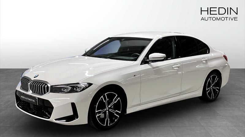 Ny 2025 BMW 320 M Sport Sedan | 508 700 kr (Marknadspris) - Bild 1/4