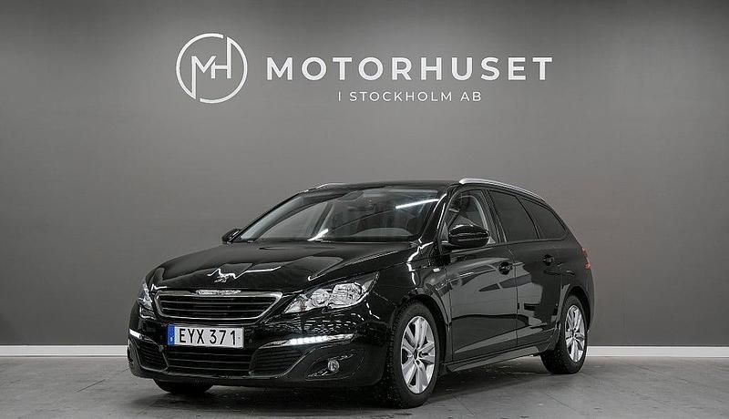 Begagnad Peugeot 308 SW 120 HK (88 kW) 2016 Svart Kombi