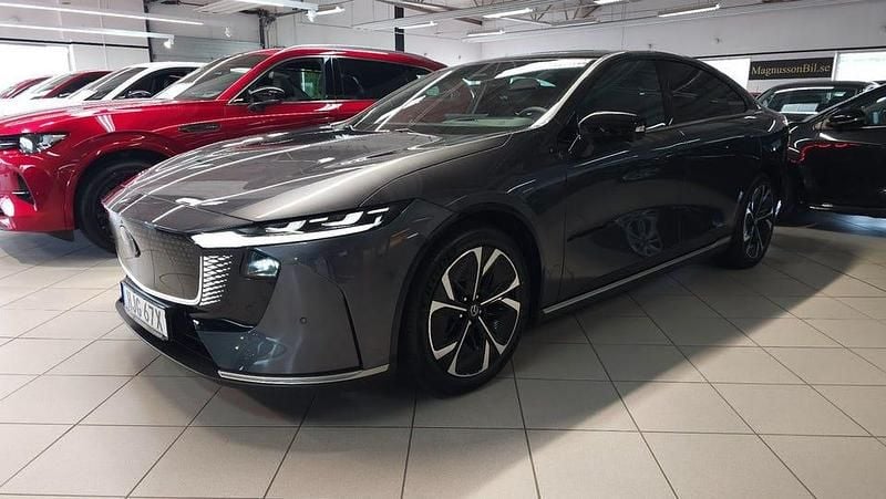 Ny Mazda 6e Edition 189 kW (258 HK) 2025 Grå (machine grey metallic ) Sedan