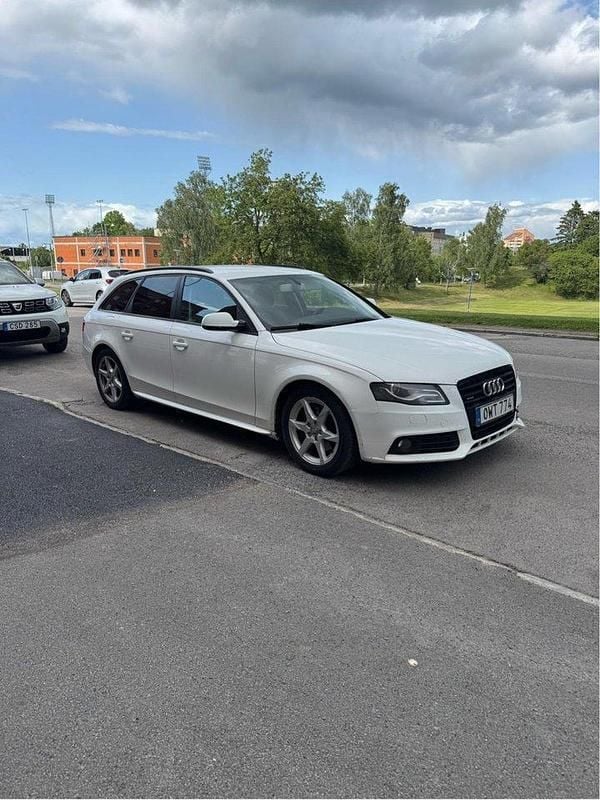Vit Begagnad 2010 Audi A4 Kombi | 37 500 kr (Marknadspris) - Bild 1/4