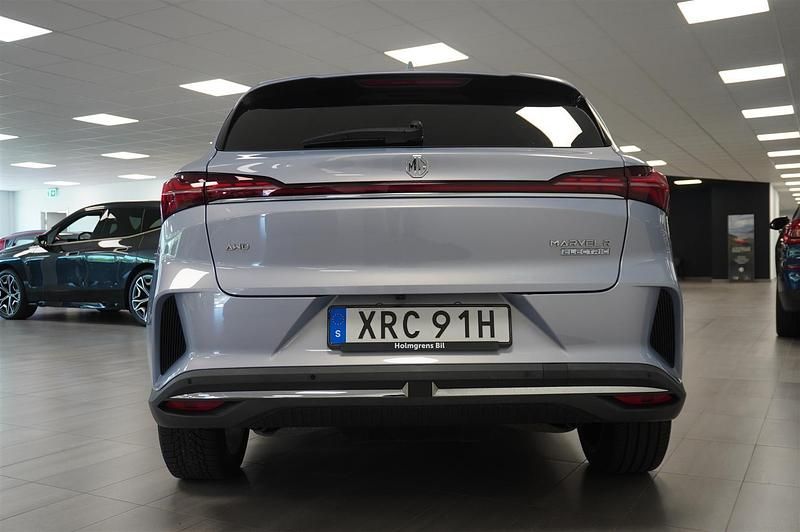 Begagnad MG Marvel R Performance 212 kW (289 HK) 2022 Blå SUV