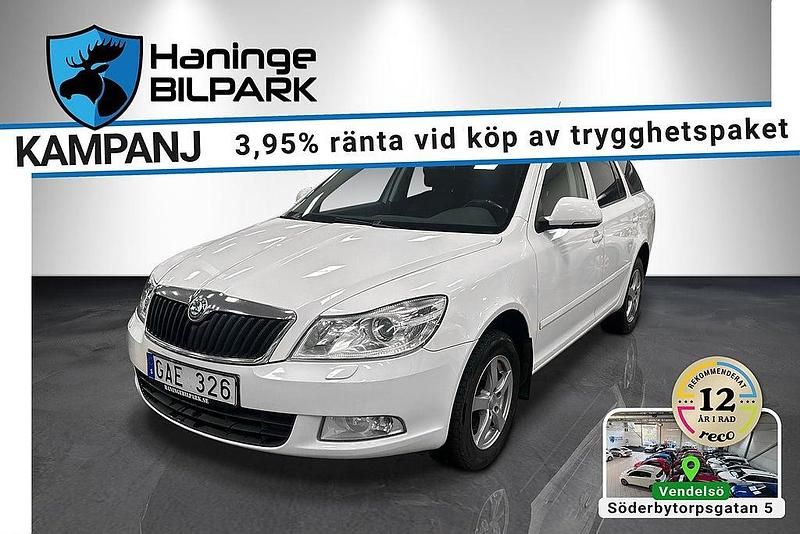 Begagnad Skoda Octavia Elegance 140 HK (102 kW) 2011 Vit Kombi