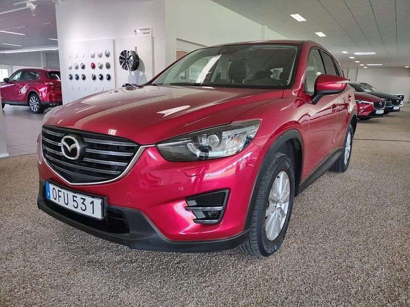 Röd Begagnad 2016 Mazda CX-5 Vision SUV | 179 900 kr (Lite dyr) - Bild 1/4