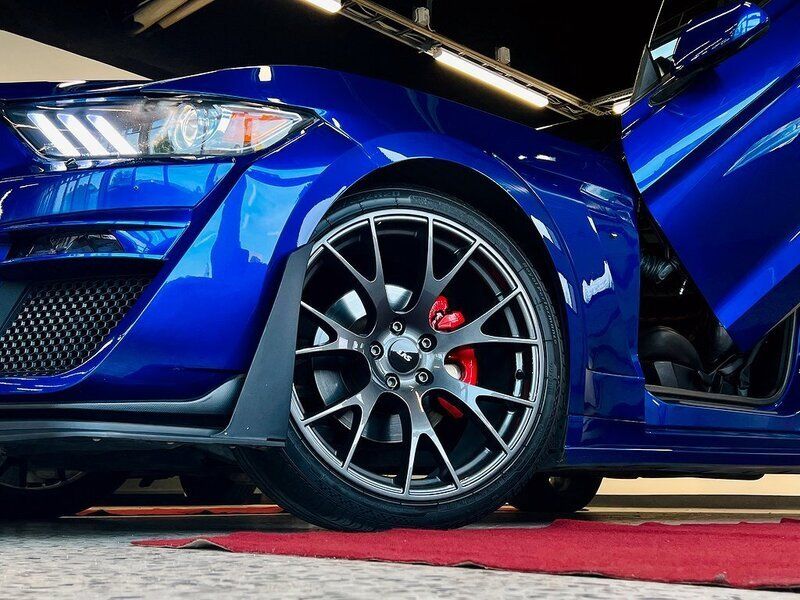 Begagnad Ford Mustang 301 HK (221 kW) 2015 Blå Sportkupé