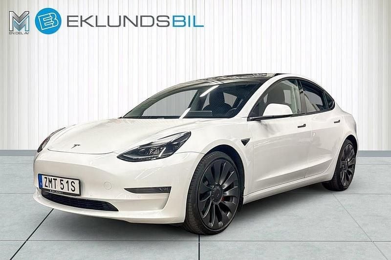 Begagnad Tesla Model 3 Performance 377 kW (513 HK) 2020 Vit Sedan