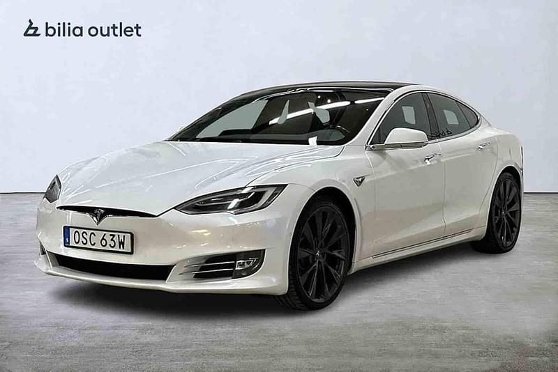 Vit Begagnad 2020 Tesla Model S Long Range AWD Halvkombi | 329 900 kr (Marknadspris) - Bild 1/1