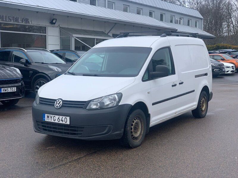 Vit Begagnad 2013 VW Caddy Maxi Minibuss | 77 900 kr (Marknadspris) - Bild 1/4
