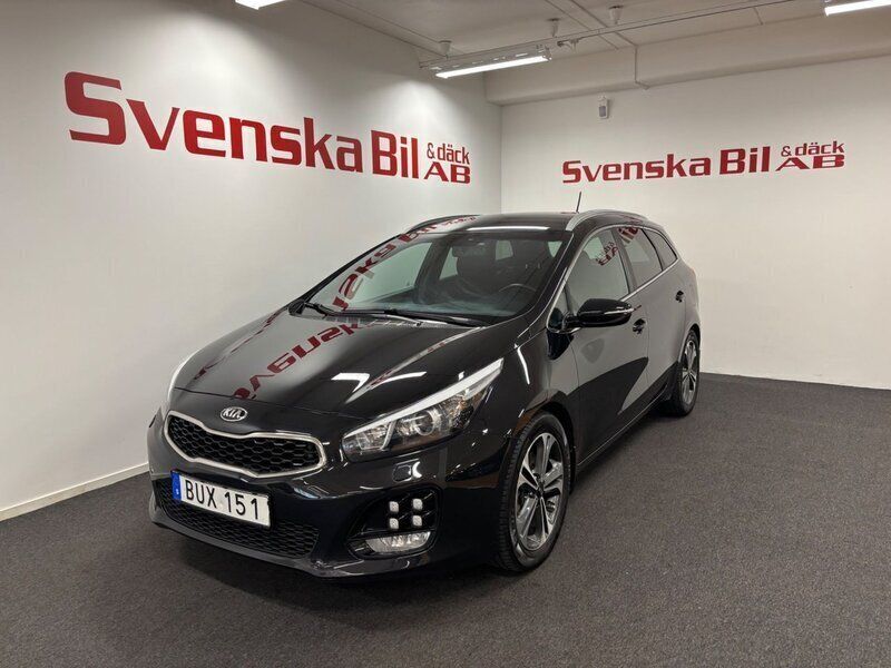 Svart Begagnad 2016 Kia Ceed Sportswagon GT-Line Kombi | 119 000 kr (Marknadspris) - Bild 1/4