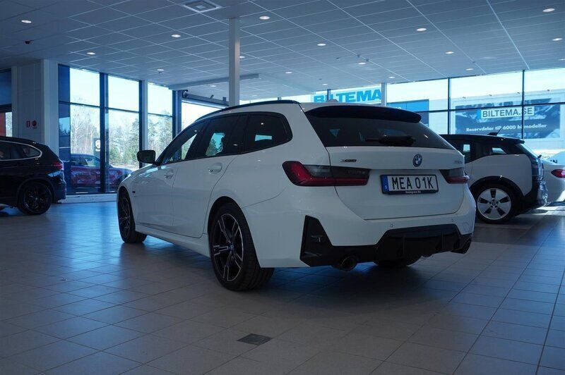 Begagnad BMW 330e M Sport 292 HK (214 kW) 2022 Okänd Kombi