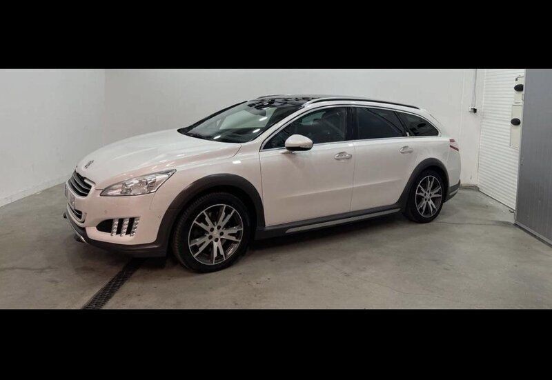Vit Begagnad 2013 Peugeot 508 Kombi | 110 000 kr (Marknadspris) - Bild 1/4