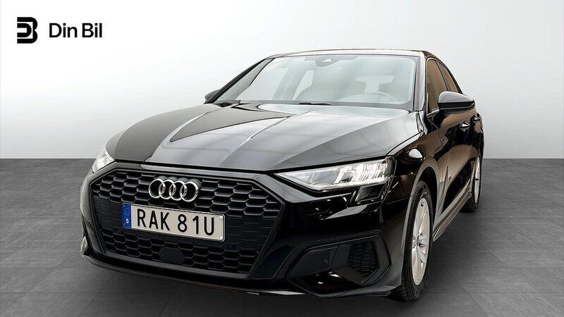 Svart (brilliantsvart) Begagnad 2023 Audi A3 Sportback Premium Halvkombi | 239 000 kr - Bild 1/4