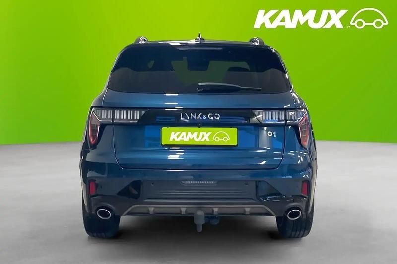 Begagnad Lynk & Co 01 261 HK (191 kW) 2022 Blå SUV