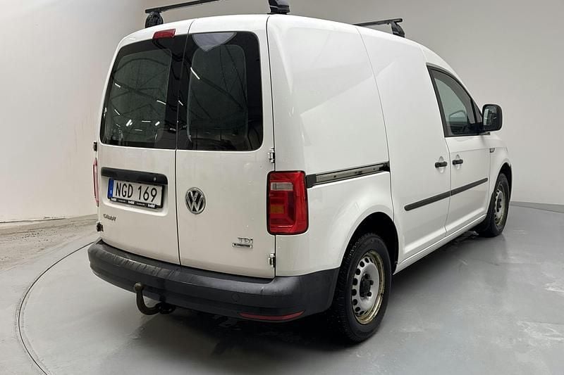 Begagnad VW Caddy 75 HK (55 kW) 2016 Vit Minibuss