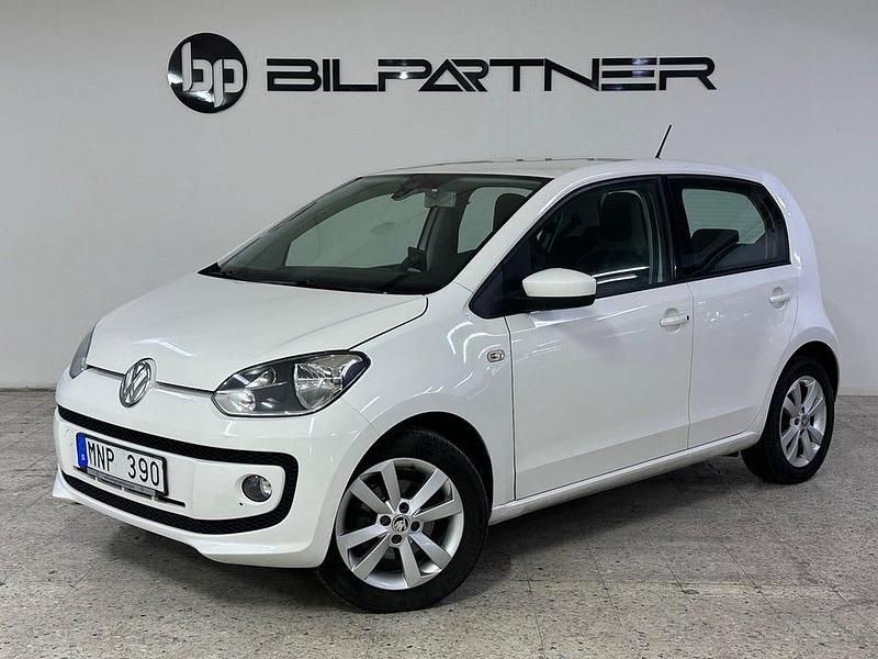Vit Begagnad 2013 VW up! Halvkombi | 54 900 kr (Marknadspris) - Bild 1/4